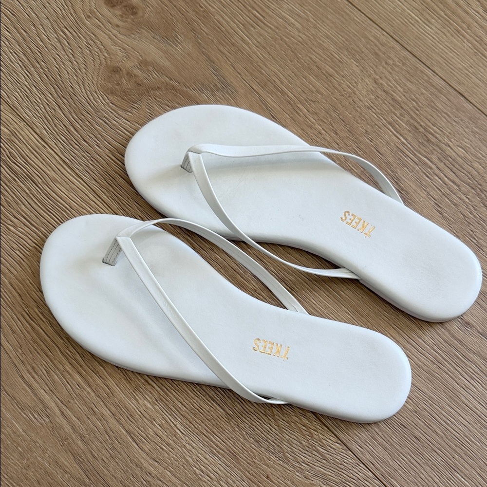 TKEES White Women's Sandals